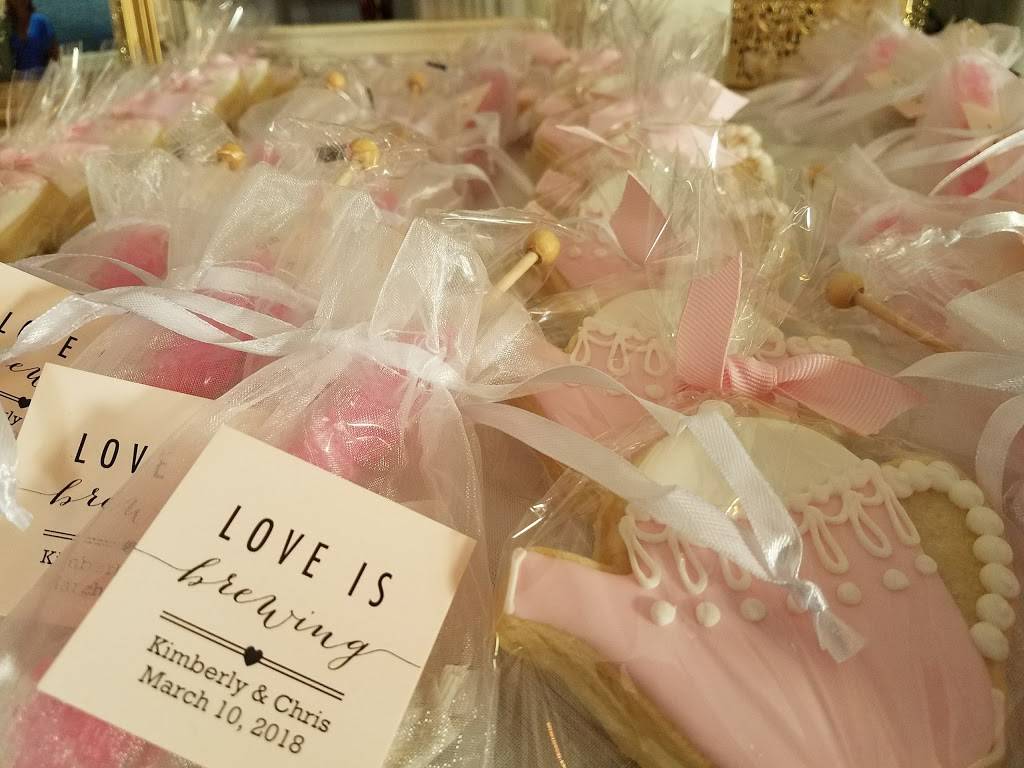 The Empress Tea Room & Divine Menu Catering | cafe | 12924 Dale Mabry Hwy, Tampa, FL 33618, USA | 8139889027 OR +1 813-988-9027