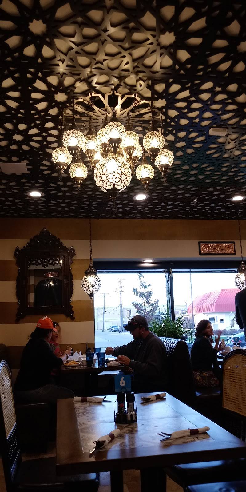 7 Gates Restaurant | restaurant | 10050 55th St, Countryside, IL 60525, USA | 7085826800 OR +1 708-582-6800