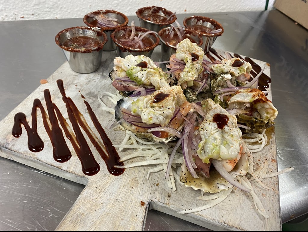 Centro Botanero El Pariente | restaurant | 175 S Capitol Ave, San Jose, CA 95127, USA | 4087088958 OR +1 408-708-8958