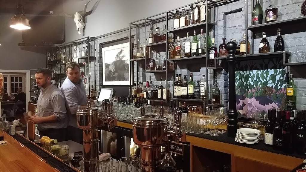 Salt & Stone | restaurant | 9900 Sonoma Hwy, Kenwood, CA 95452, USA | 7078336326 OR +1 707-833-6326