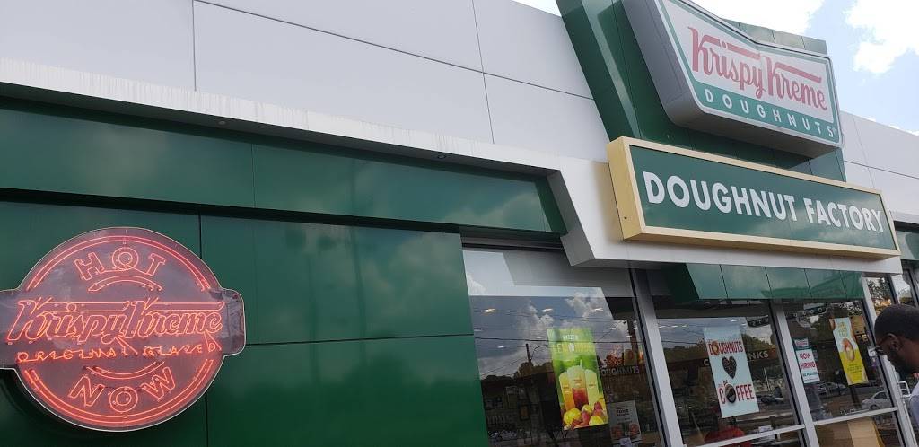 Krispy Kreme | bakery | 4244 Elvis Presley Blvd, Memphis, TN 38116, USA | 9013320620 OR +1 901-332-0620