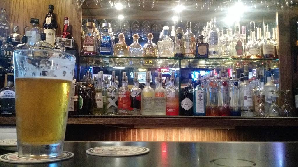 Johnny Bs Burgers, Brew & Spirits | restaurant | 8393 La Mesa Blvd, La Mesa, CA 91942, USA | 6194642465 OR +1 619-464-2465