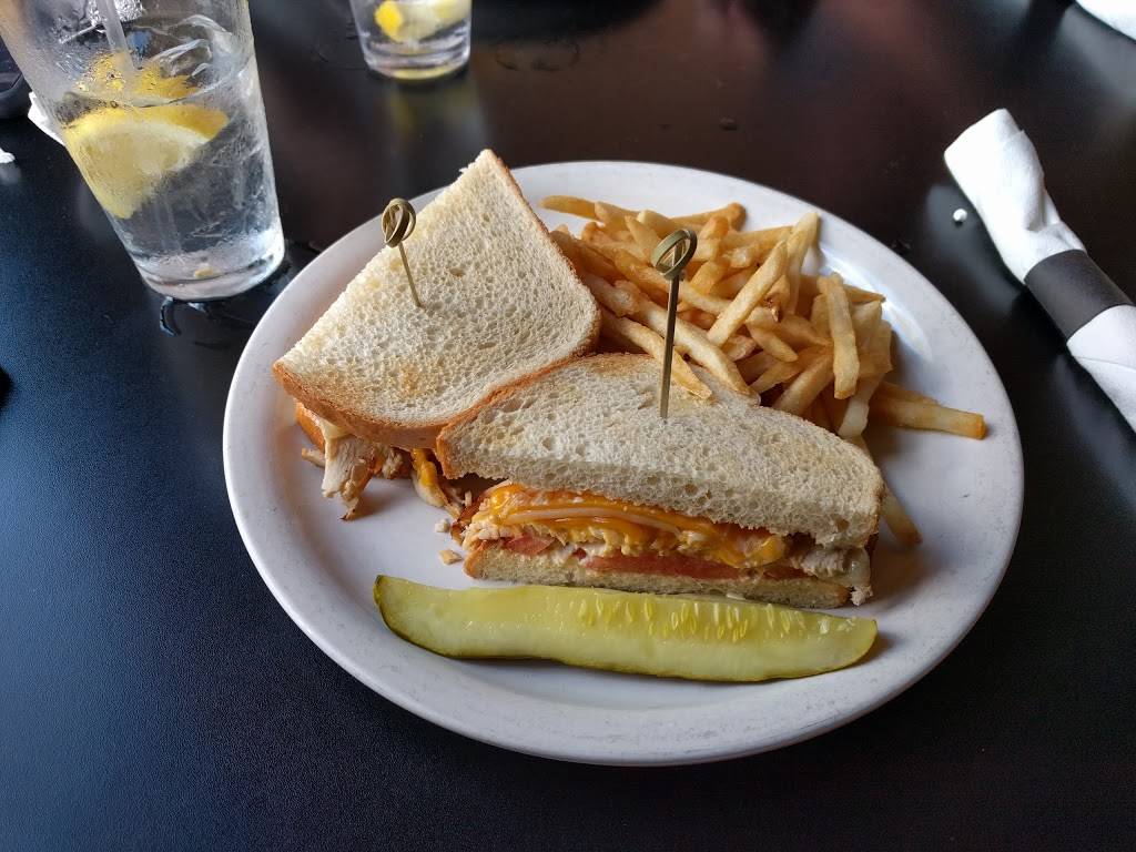 Brookland Eats | restaurant | 333 Old Durham Rd, Roxboro, NC 27573, USA | 3363221015 OR +1 336-322-1015