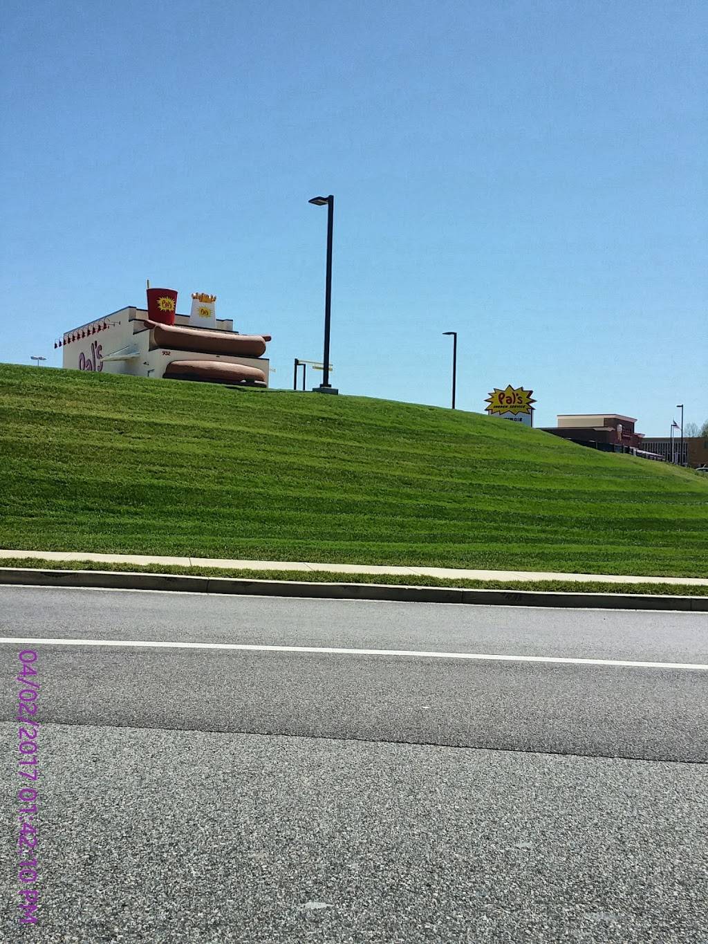 Pals Sudden Service | restaurant | 932 N State of Franklin Rd, Johnson City, TN 37604, USA | 4239750029 OR +1 423-975-0029