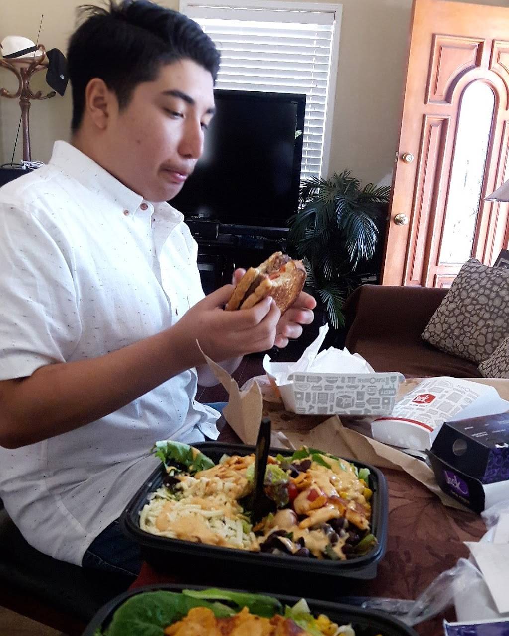 Jack in the Box | restaurant | 1720 W, CA-1, Long Beach, CA 90810, USA | 5624366850 OR +1 562-436-6850