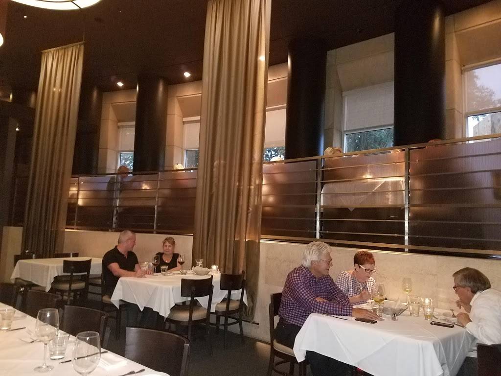 Malios | restaurant | 400 N Ashley Dr, Tampa, FL 33602, USA | 8132237746 OR +1 813-223-7746