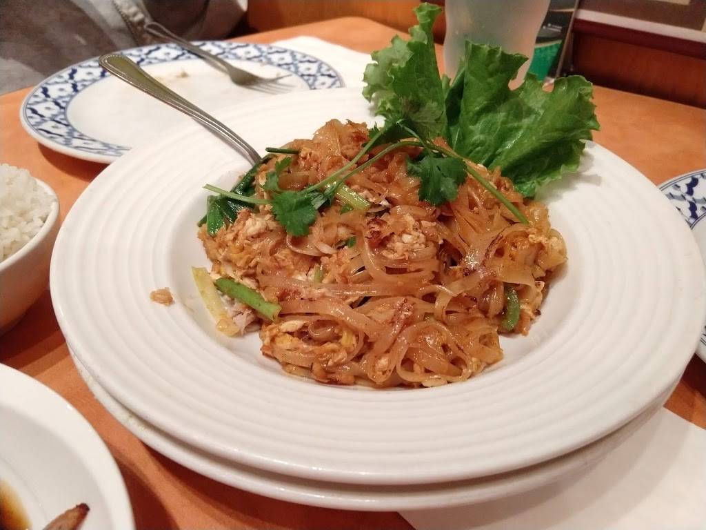 Marnee Thai | restaurant | 1243 9th Ave, San Francisco, CA 94122, USA | 4157319999 OR +1 415-731-9999