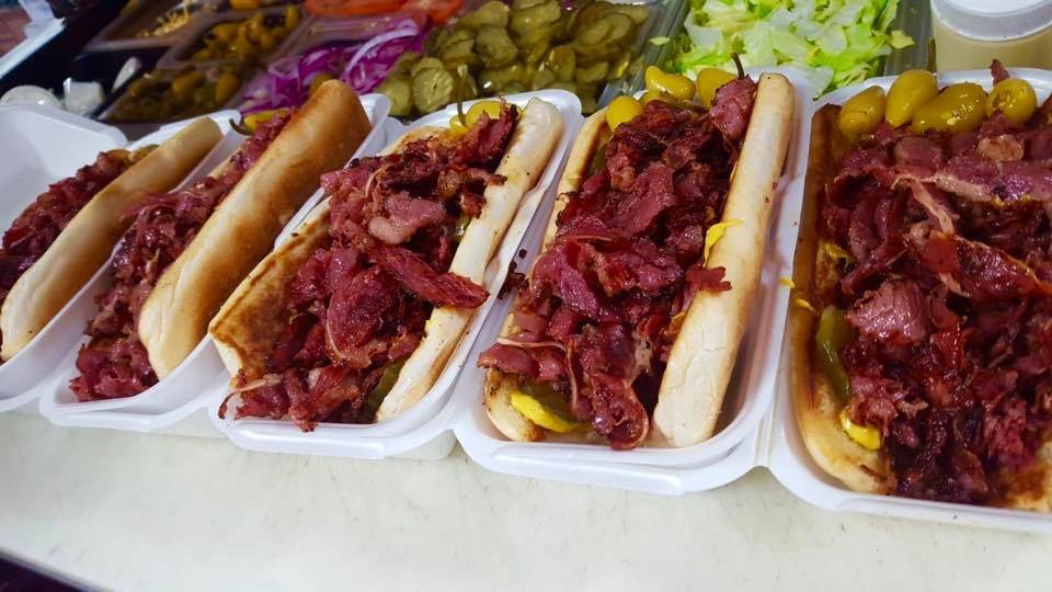 Adams Drive-In | restaurant | 617 E 7th St, Hanford, CA 93230, USA | 5595820500 OR +1 559-582-0500