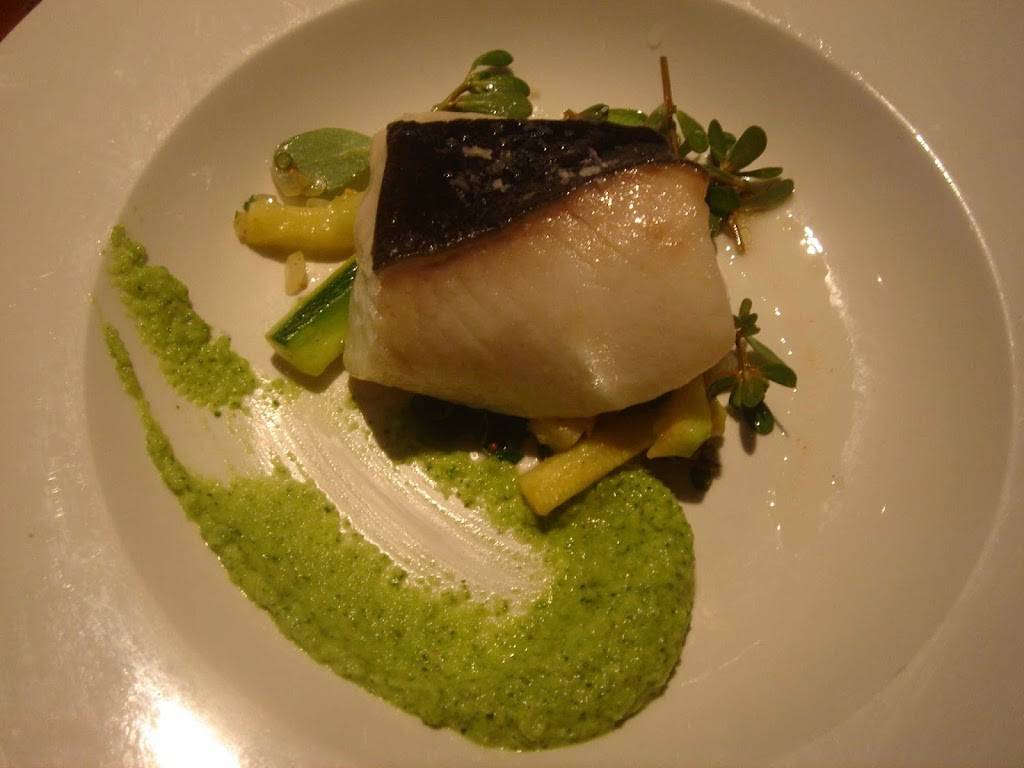 Hitchcock | restaurant | 133 Winslow Way E #100, Bainbridge Island, WA 98110, USA | 2062013789 OR +1 206-201-3789