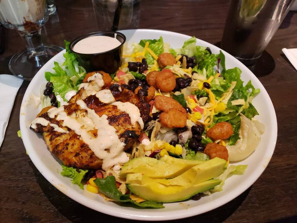 Red Robin Gourmet Burgers and Brews | restaurant | 1230 Settlers Ridge Center Dr, Pittsburgh, PA 15205, USA | 4124905180 OR +1 412-490-5180