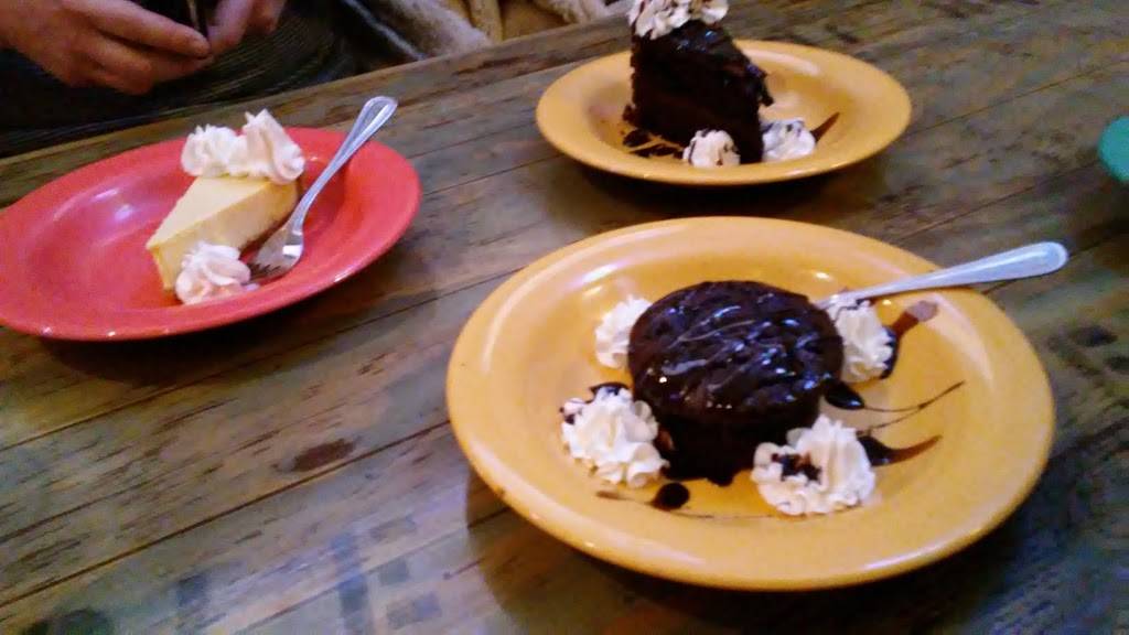 Hurricane Grill & Wings | restaurant | 496 County Rd 111 Ste 2, Manorville, NY 11949, USA | 6312819464 OR +1 631-281-9464