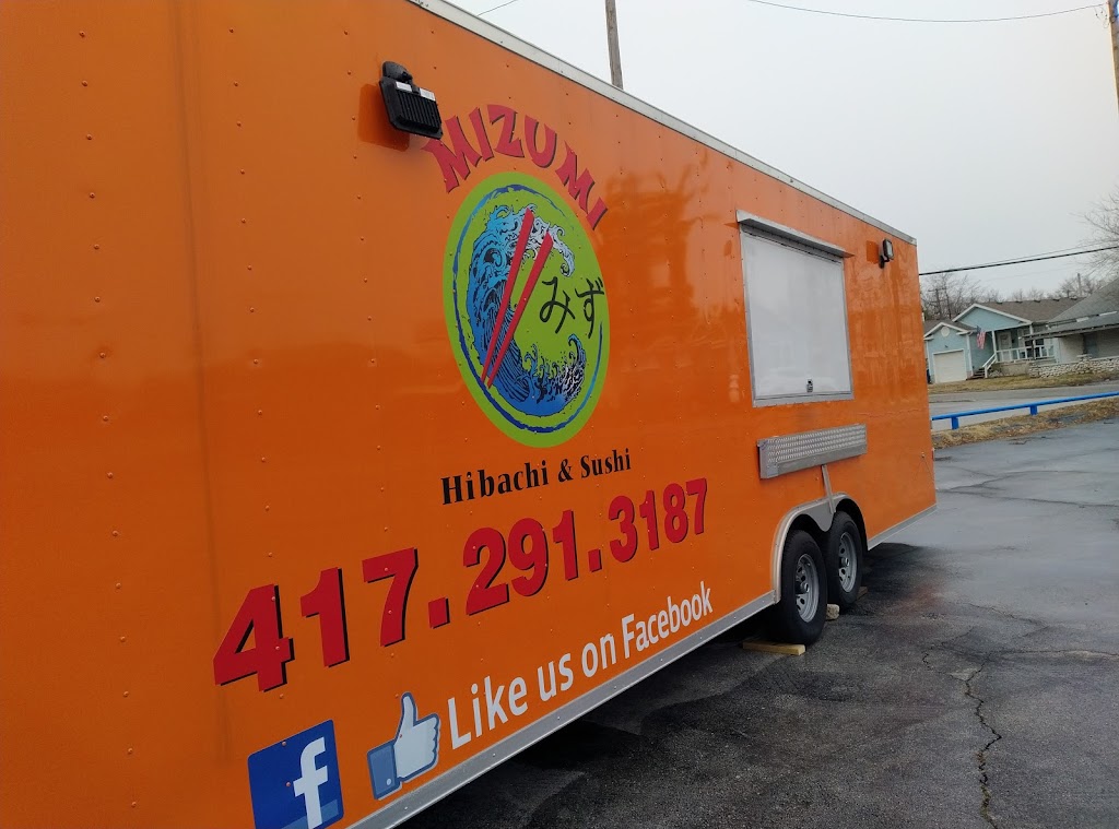 Mizumi Hibachi & Sushi Express | restaurant | 107 S Neosho Blvd, Neosho, MO 64850, USA | 4173892542 OR +1 417-389-2542
