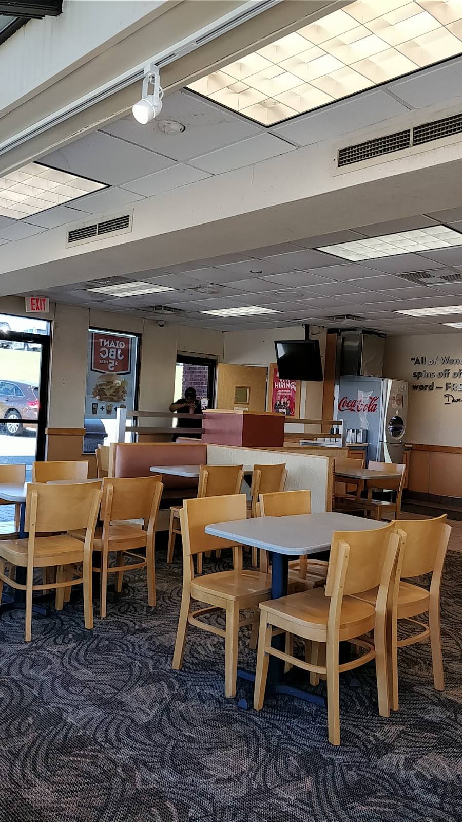 Wendys | restaurant | 62 Valley Rd, Middletown, RI 02842, USA | 4018493430 OR +1 401-849-3430