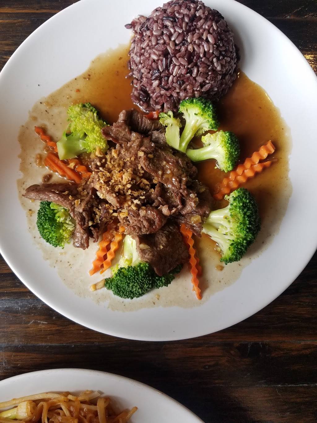 The Patio Fine Thai Cuisine | restaurant | 524 15th Ave E, Seattle, WA 98112, USA | 2063282406 OR +1 206-328-2406