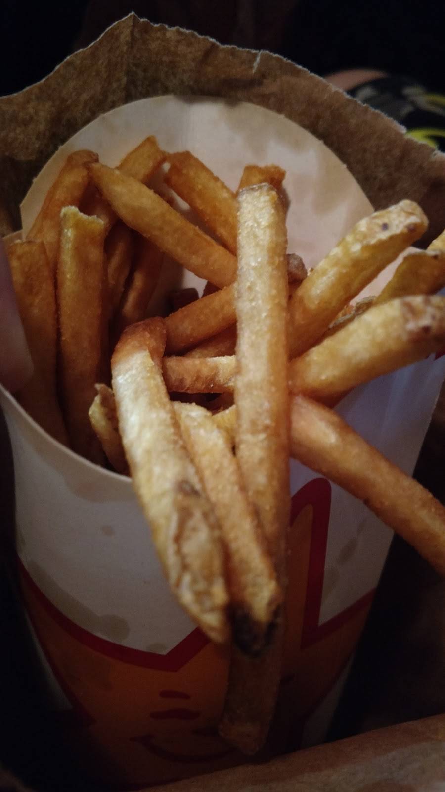 Carls Jr. | restaurant | 12271 Apple Valley Rd, Apple Valley, CA 92308, USA | 7602404169 OR +1 760-240-4169