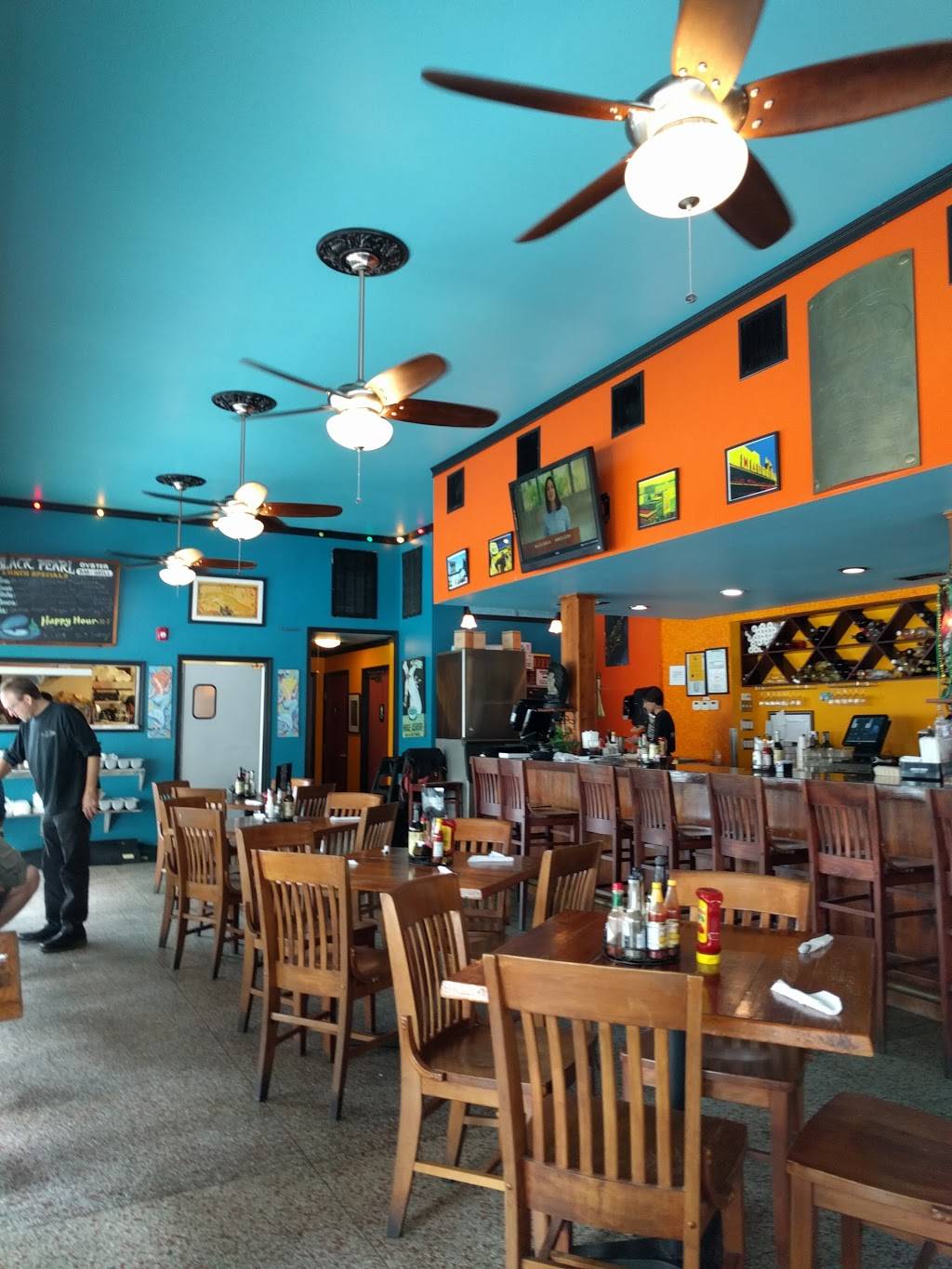 Black Pearl Oyster Bar | restaurant | 327 23rd St, Galveston, TX 77550, USA | 4097627299 OR +1 409-762-7299