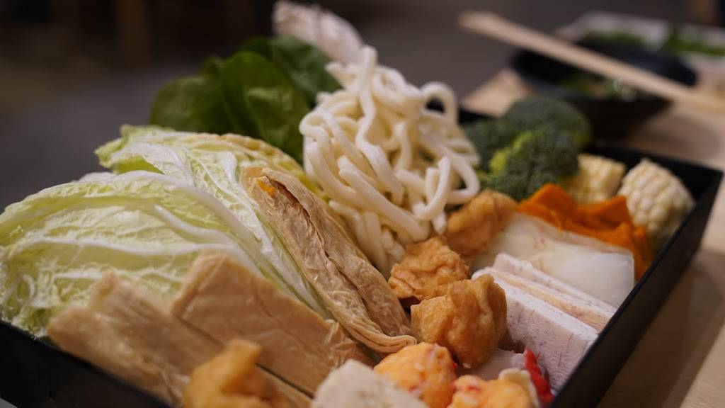 Mumu Hot Pot | restaurant | 1099 Foster Square Ln #135, Foster City, CA 94404, USA | 6502421945 OR +1 650-242-1945