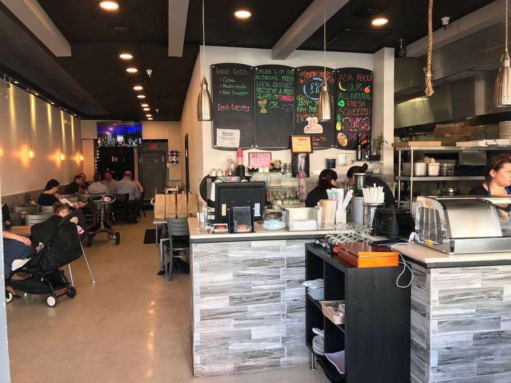 Seventeen Restaurant and Sushi bar | restaurant | 1710 Alton Rd, Miami Beach, FL 33139, USA | 3056720565 OR +1 305-672-0565