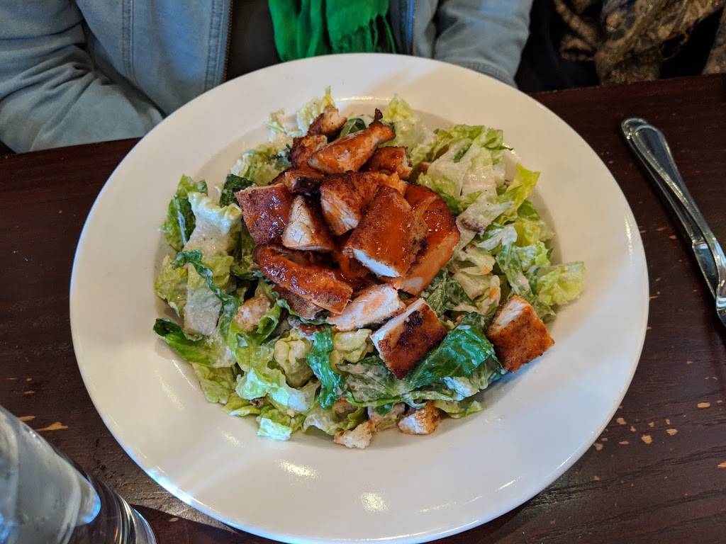 The Ravens Nest Pub & Restaurant | restaurant | 998 Main St, Walpole, MA 02081, USA | 5087349377 OR +1 508-734-9377