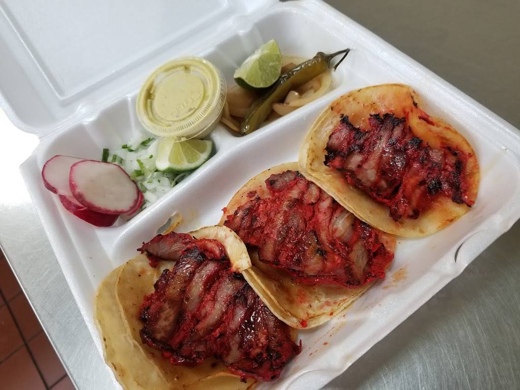 Bachman Tacos & Grill | restaurant | 3311 W Northwest Hwy, Dallas, TX 75220, USA | 2143520010 OR +1 214-352-0010