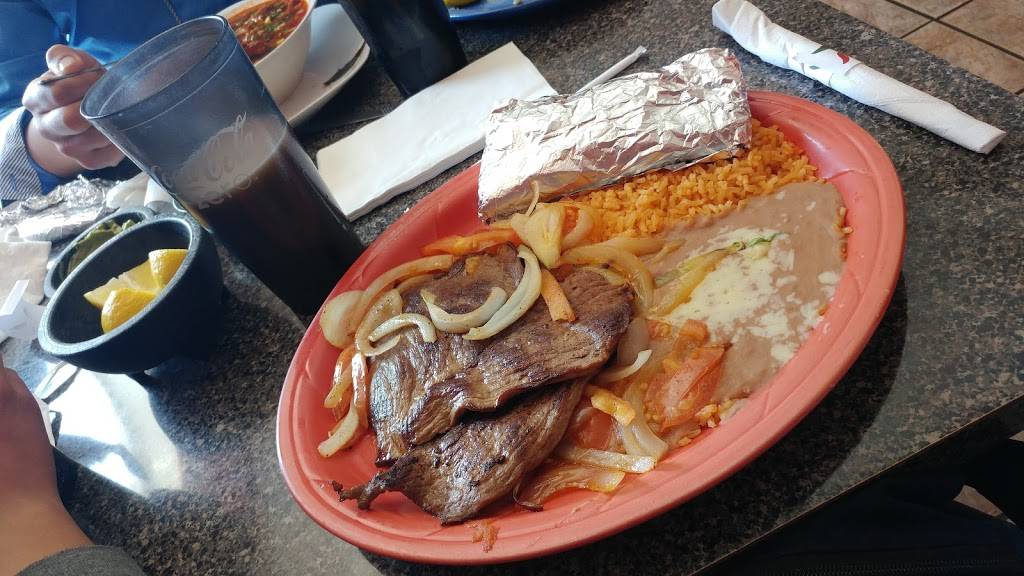 Las Lomas Mexican Restaurant | restaurant | 1519 Park Ave, Muscatine, IA 52761, USA | 5632640904 OR +1 563-264-0904
