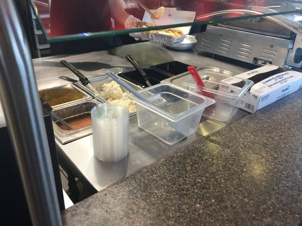 PepperJax Grill | restaurant | 5922 Barkley St, Mission, KS 66202, USA | 9132177653 OR +1 913-217-7653