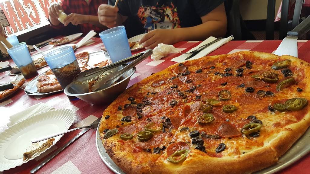 San Biagios Pizza | restaurant | 1263 W 7th St, Upland, CA 91786, USA | 9099469277 OR +1 909-946-9277