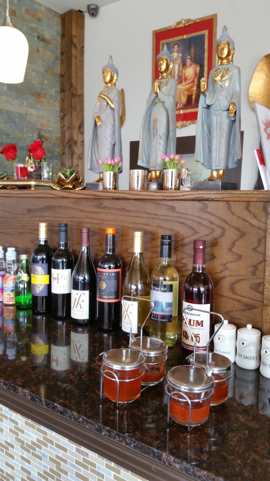 Thai Inbox Glenview | restaurant | 1417 Waukegan Rd, Glenview, IL 60025, USA | 8479042755 OR +1 847-904-2755