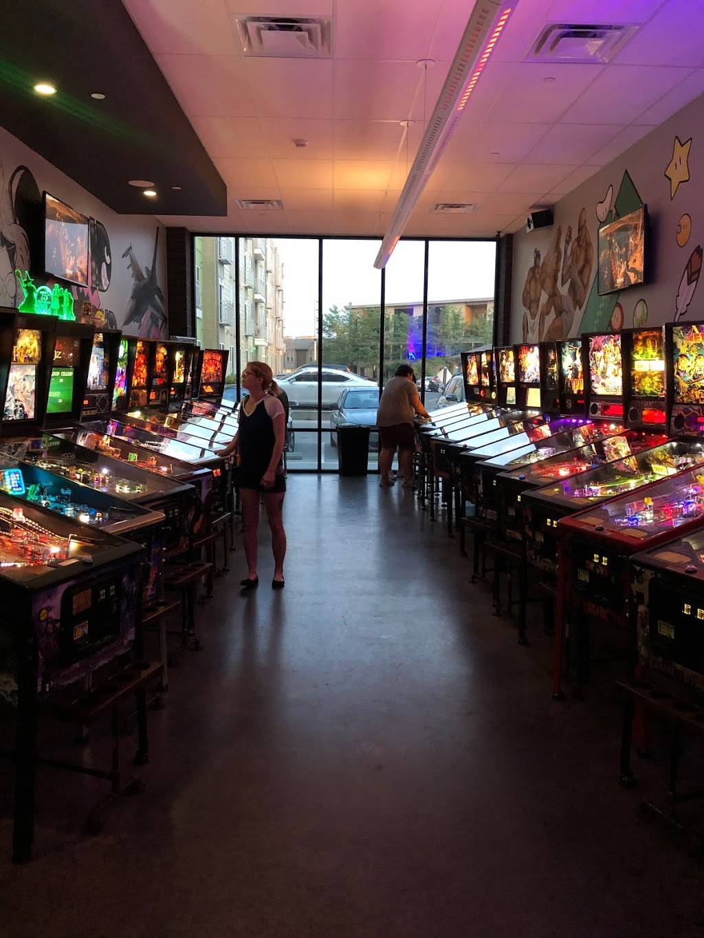 Tappers Arcade Bar | restaurant | 501 Virginia Ave #102, Indianapolis, IN 46203, USA | 3176026411 OR +1 317-602-6411