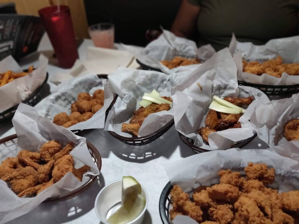 Shaking Crab Seafood & Bar | restaurant | 1483 GA-20, McDonough, GA 30253, USA | 6785865593 OR +1 678-586-5593