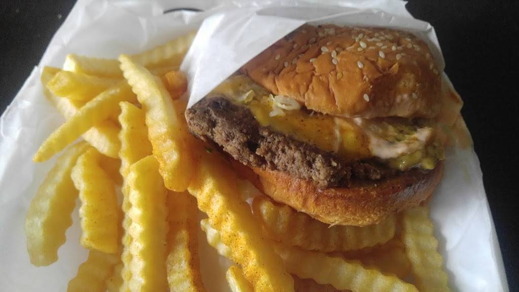 bobs cajun boil | restaurant | 15356 La Paz Dr, Victorville, CA 92395, USA | 7602410333 OR +1 760-241-0333