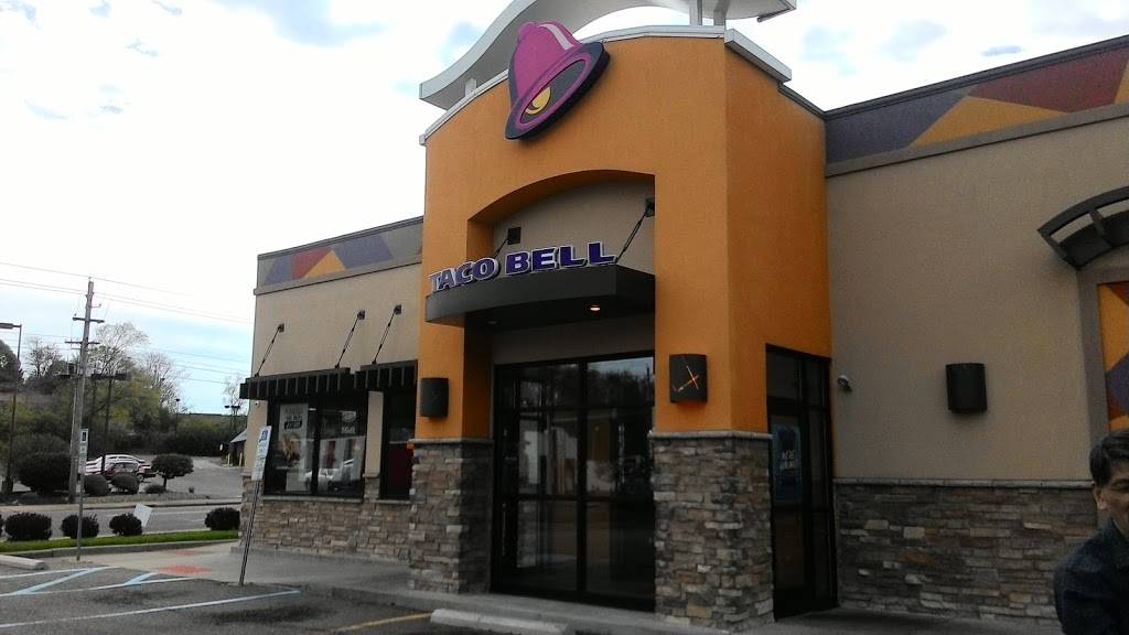 Taco Bell | meal takeaway | 3031 Cleveland Ave NW, Canton, OH 44709, USA | 3304928050 OR +1 330-492-8050