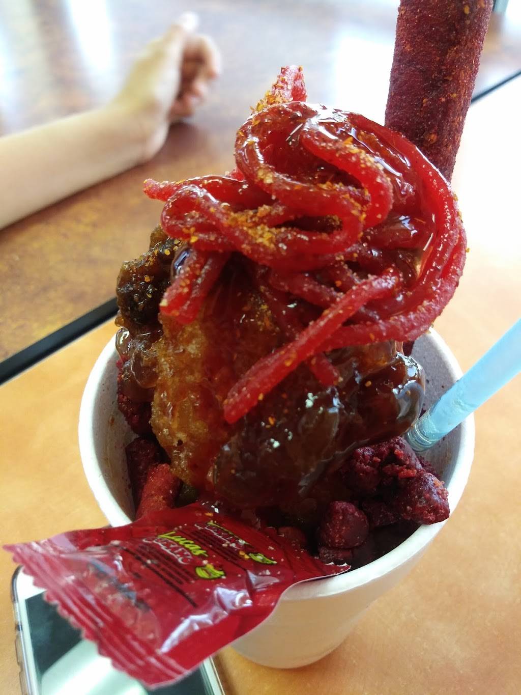 Refresqueria El Caribeno | meal takeaway | 2525 S Wayside Dr suite j, Houston, TX 77023, USA | 3463202199 OR +1 346-320-2199