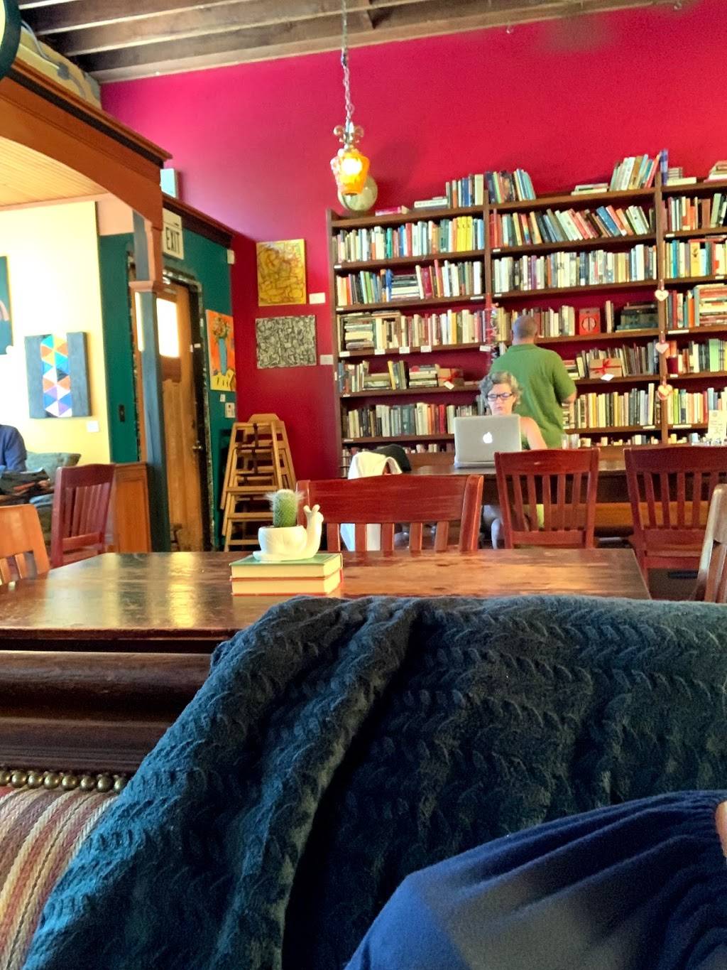 Rose City Book Pub | restaurant | 1329 NE Fremont St, Portland, OR 97212, USA | 5032874801 OR +1 503-287-4801