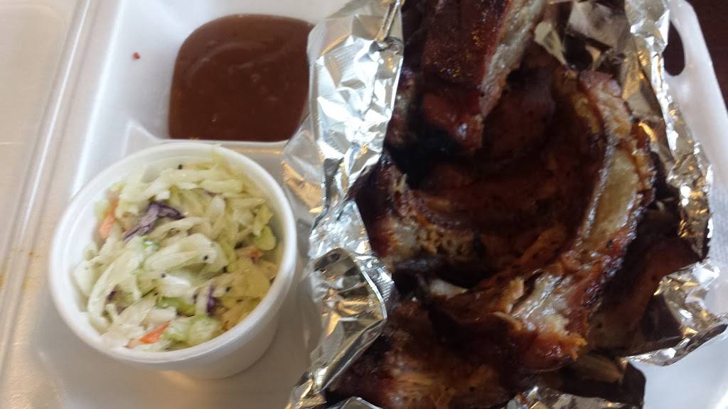 Smokin Rs BBQ | restaurant | 27792 Old 41 Rd, Bonita Springs, FL 34135, USA | 2393489555 OR +1 239-348-9555