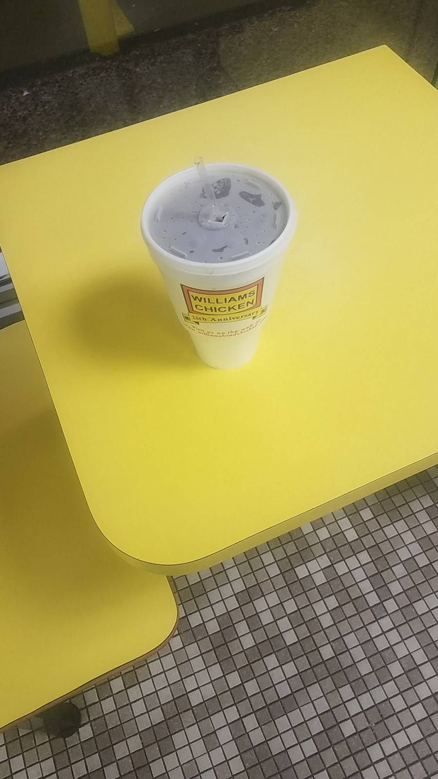 Williams Fried Chicken | restaurant | 238 W Illinois Ave, Dallas, TX 75224, USA | 2149434001 OR +1 214-943-4001