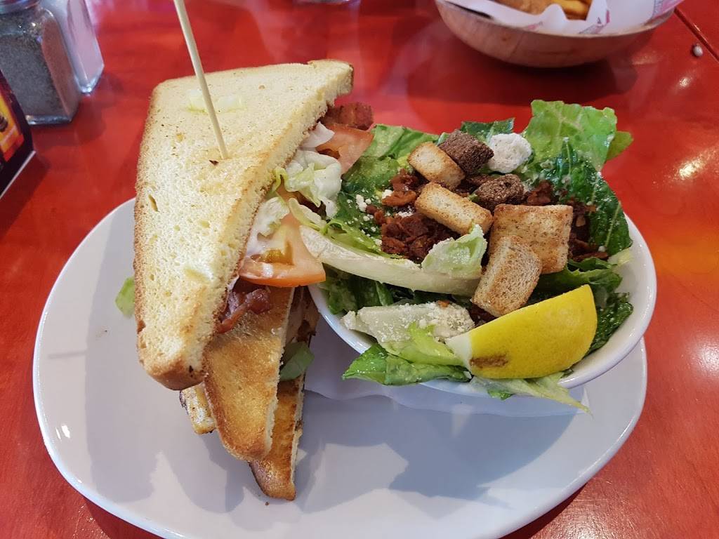 St. Louis Bar & Grill | restaurant | 515 Riddell Rd, Orangeville, ON L9W 5E3, Canada | 5199420505 OR +1 519-942-0505