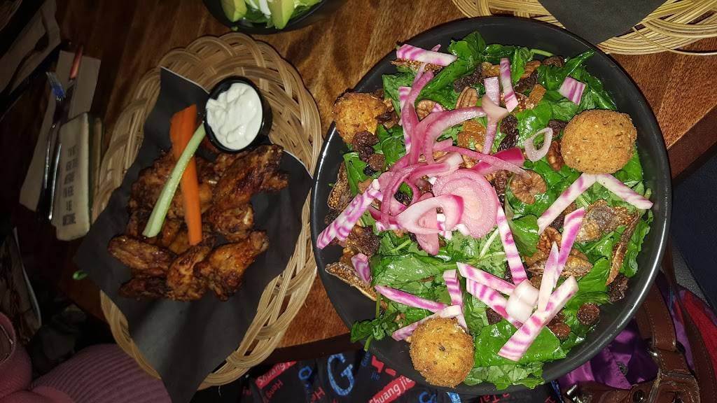 La Cage - Brasserie sportive | restaurant | 2247 Chemin Gascon, Terrebonne, QC J6X 4H3, Canada | 4509612243 OR +1 450-961-2243