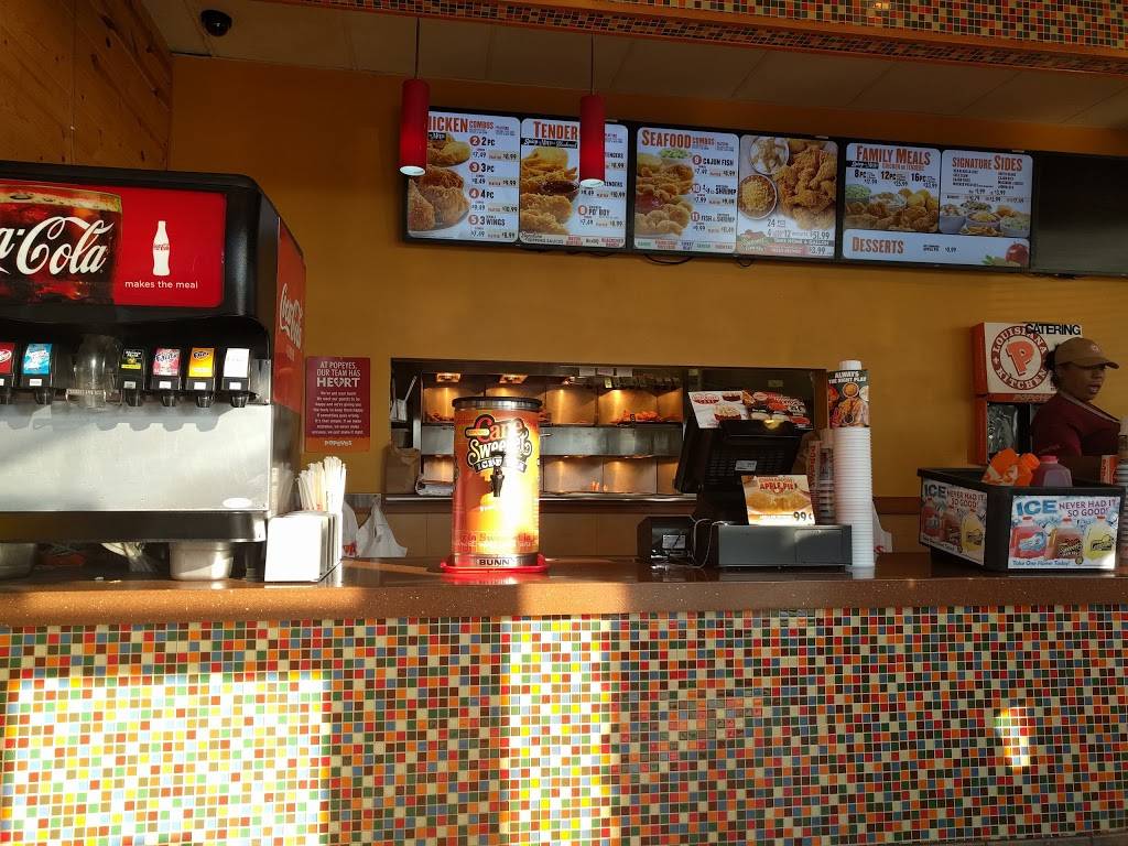 Popeyes Louisiana Kitchen | restaurant | 14312 Prairie Ave, Hawthorne, CA 90250, USA | 3106445833 OR +1 310-644-5833