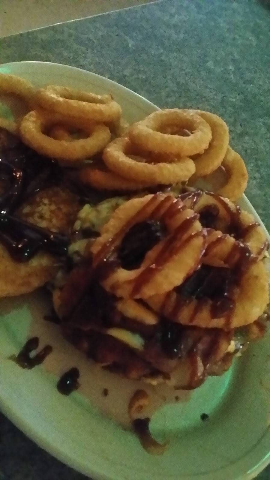 Backwaters Bar & Grill | restaurant | 27940 Kelly Rd, Wilmington, IL 60481, USA | 8154761093 OR +1 815-476-1093