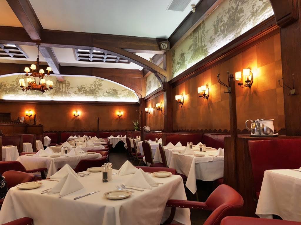 Musso & Frank Grill | restaurant | 6667 Hollywood Blvd, Hollywood, CA 90028, USA | 3234677788 OR +1 323-467-7788