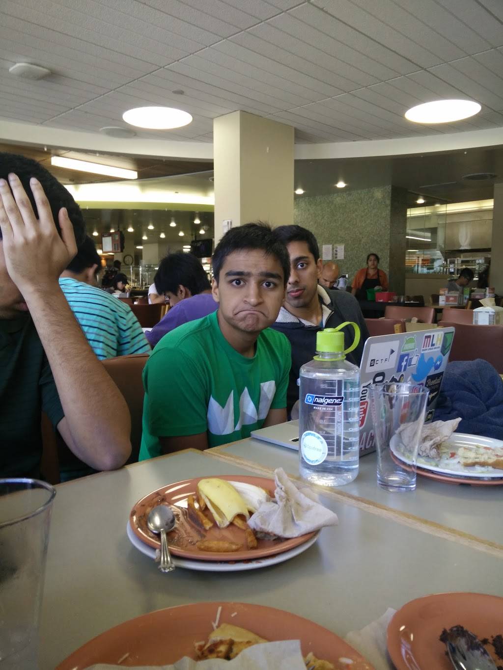 Jester Second Floor Dining | restaurant | 201 E 21st St, Austin, TX 78705, USA | 5124713557 OR +1 512-471-3557