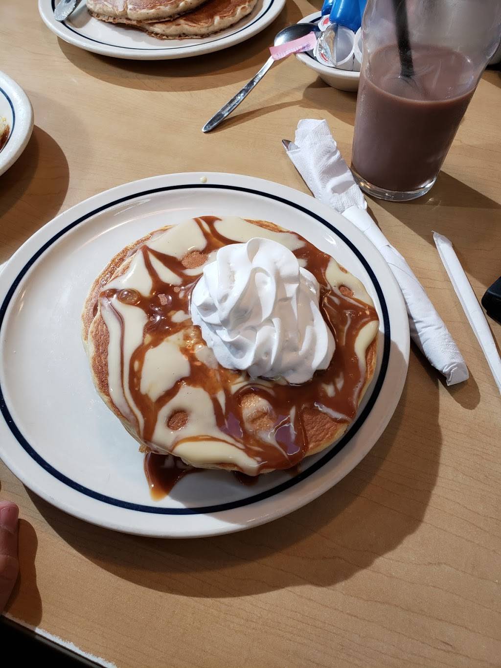 IHOP | restaurant | 755 North Pacific Coast Highway, El Segundo, CA 90245, USA | 3102278300 OR +1 310-227-8300