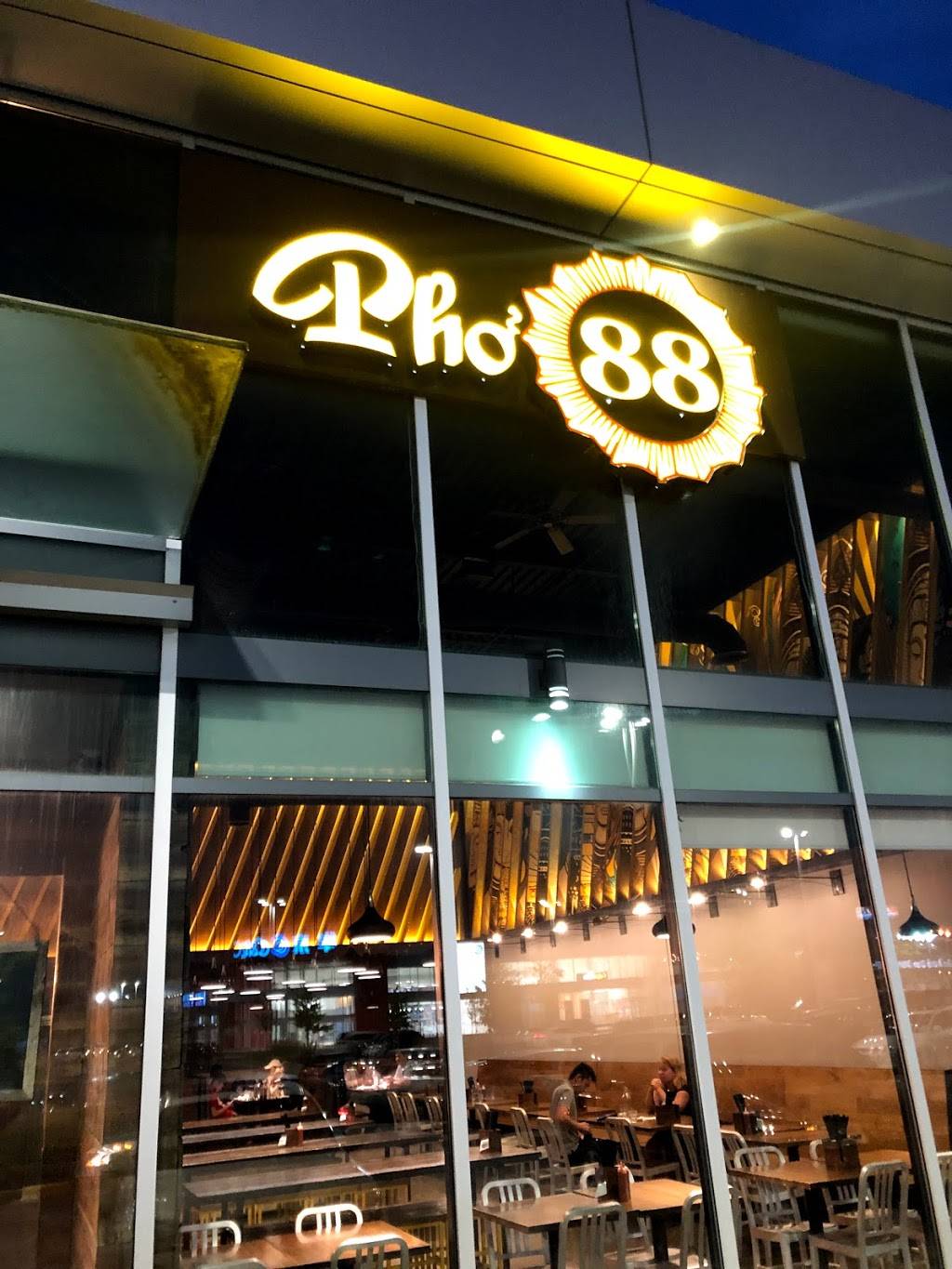 Pho 88 | restaurant | 900 Don Mills Rd Unit #9, North York, ON M3C 1V6, Canada | 6473418899 OR +1 647-341-8899