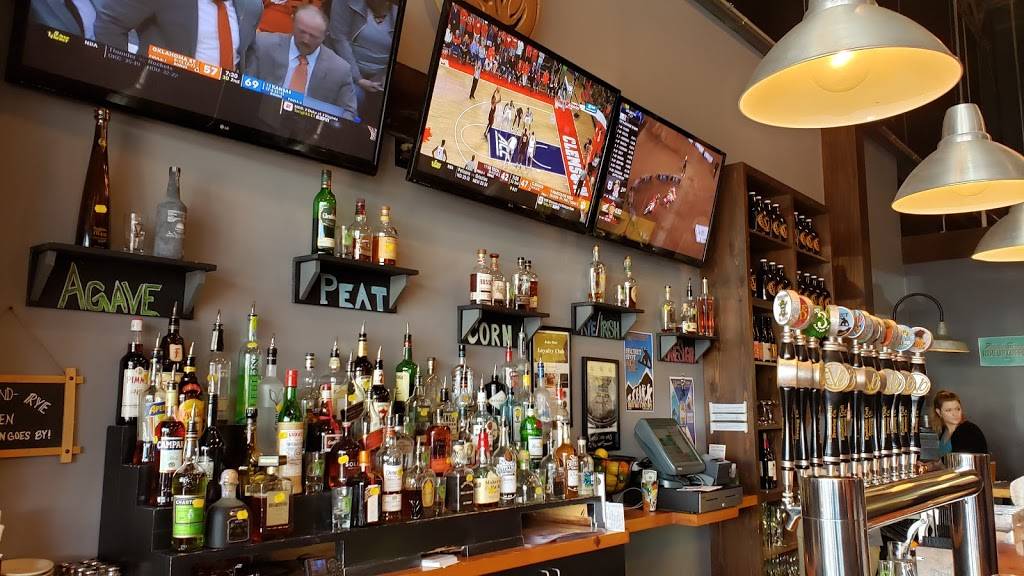 Evolution Craft Brewing Co. & Public House | restaurant | 201 E Vine St, Salisbury, MD 21801, USA | 4432602337 OR +1 443-260-2337