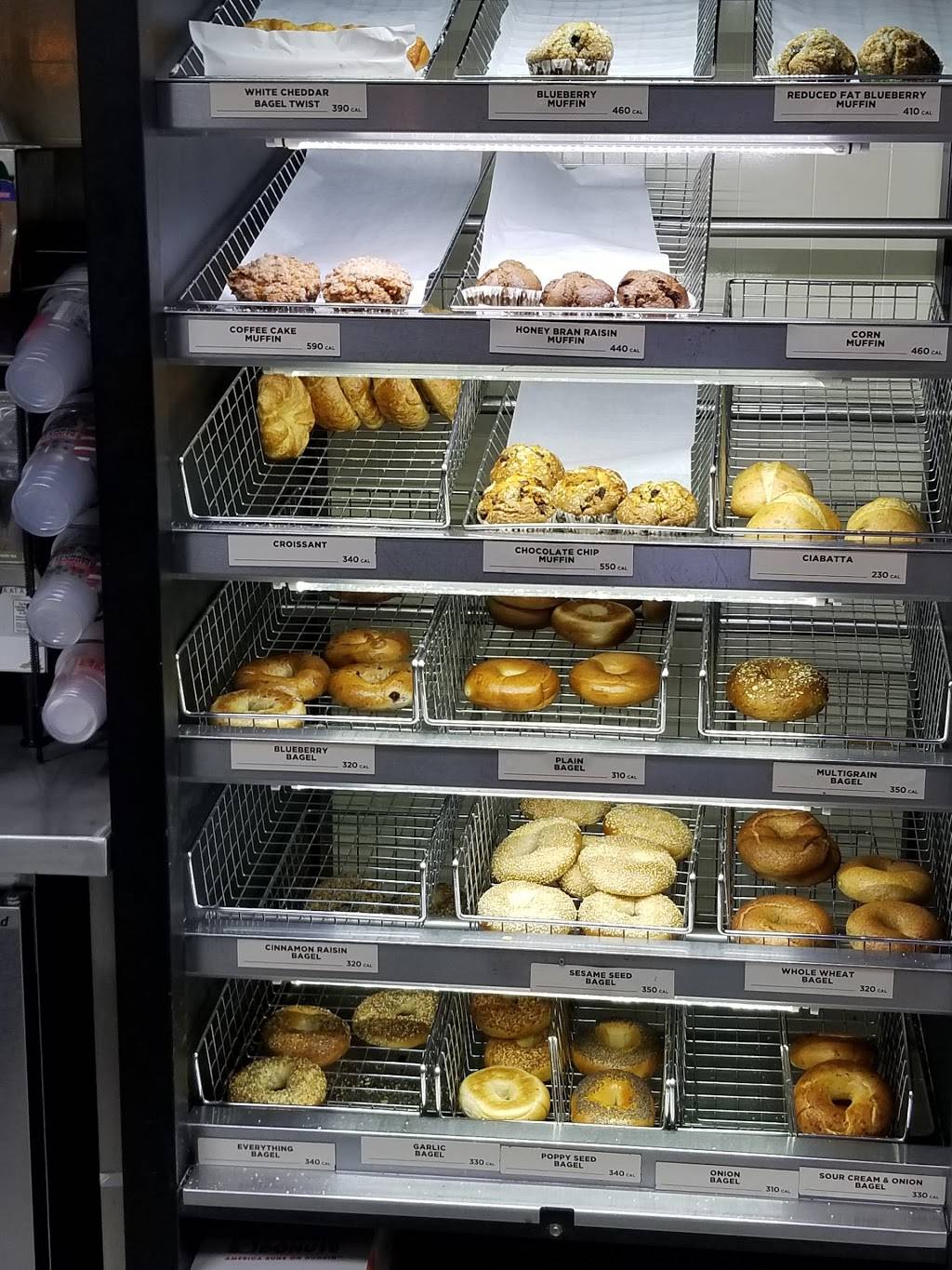 Dunkin Donuts | cafe | 6408 95th St, Chicago Ridge, IL 60415, USA | 7085998633 OR +1 708-599-8633