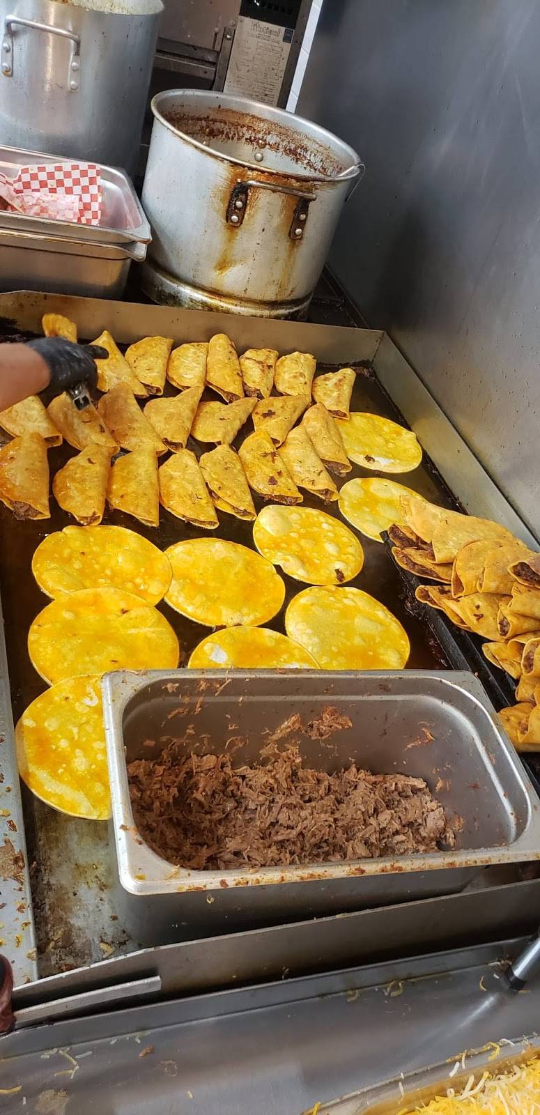 Birrieria Tijuana-Restaurante Mexicano en Everett WA-Tacos Mexic | restaurant | 205 E Casino Drive, B19, Everett, WA 98208, USA | 2532599465 OR +1 253-259-9465