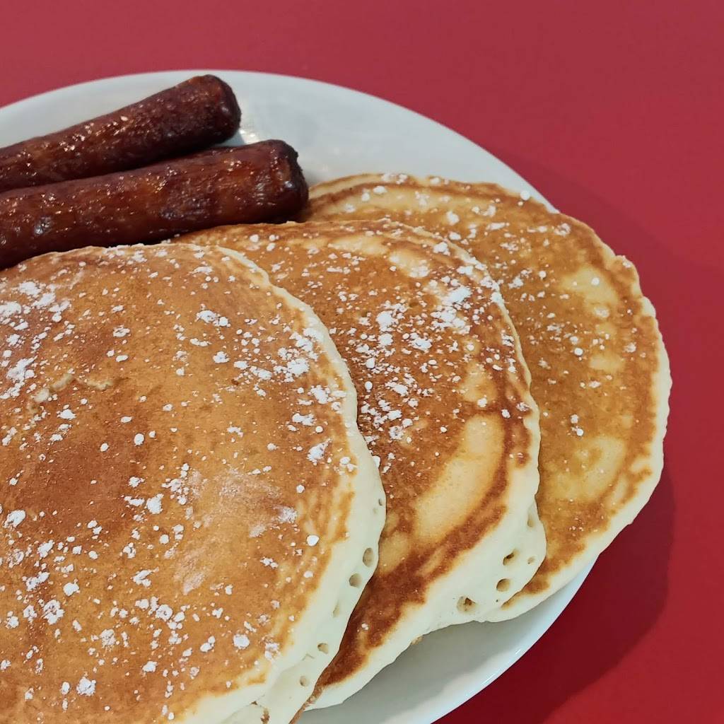 The Diner Bistro | restaurant | 310 Main St W, Grimsby, ON L3M 1S6, Canada | 2892358474 OR +1 289-235-8474