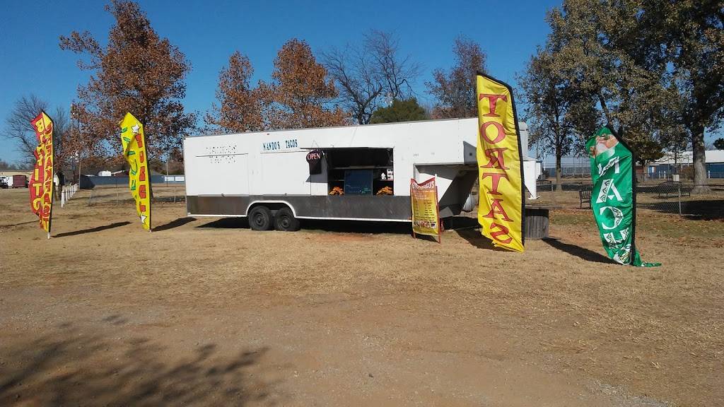 Nandos Tacos | restaurant | 20945 OK-152, Union City, OK 73090, USA | 4052744748 OR +1 405-274-4748