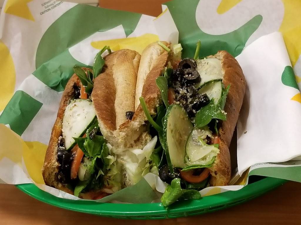 Subway Restaurants | restaurant | 1456 Federal Hwy, Deerfield Beach, FL 33441, USA | 9544820642 OR +1 954-482-0642